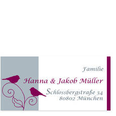 V�gel vor blauem Hintergrund